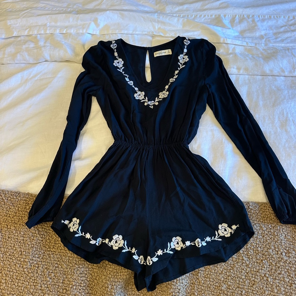 Abercrombie & Fitch Black Floral Embroidered Romper